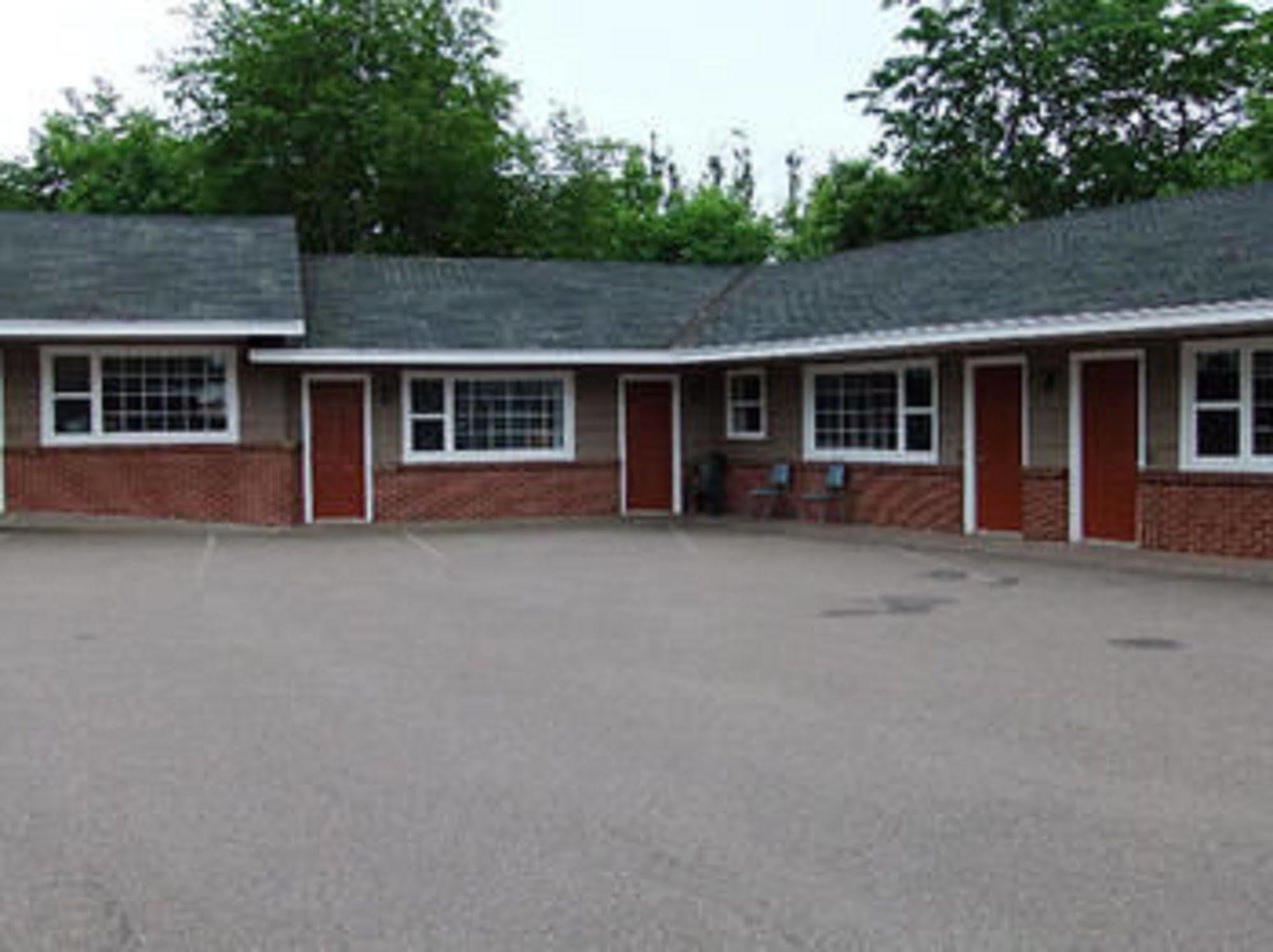 Stonehouse Motel And Restaurant Truro Zewnętrze zdjęcie