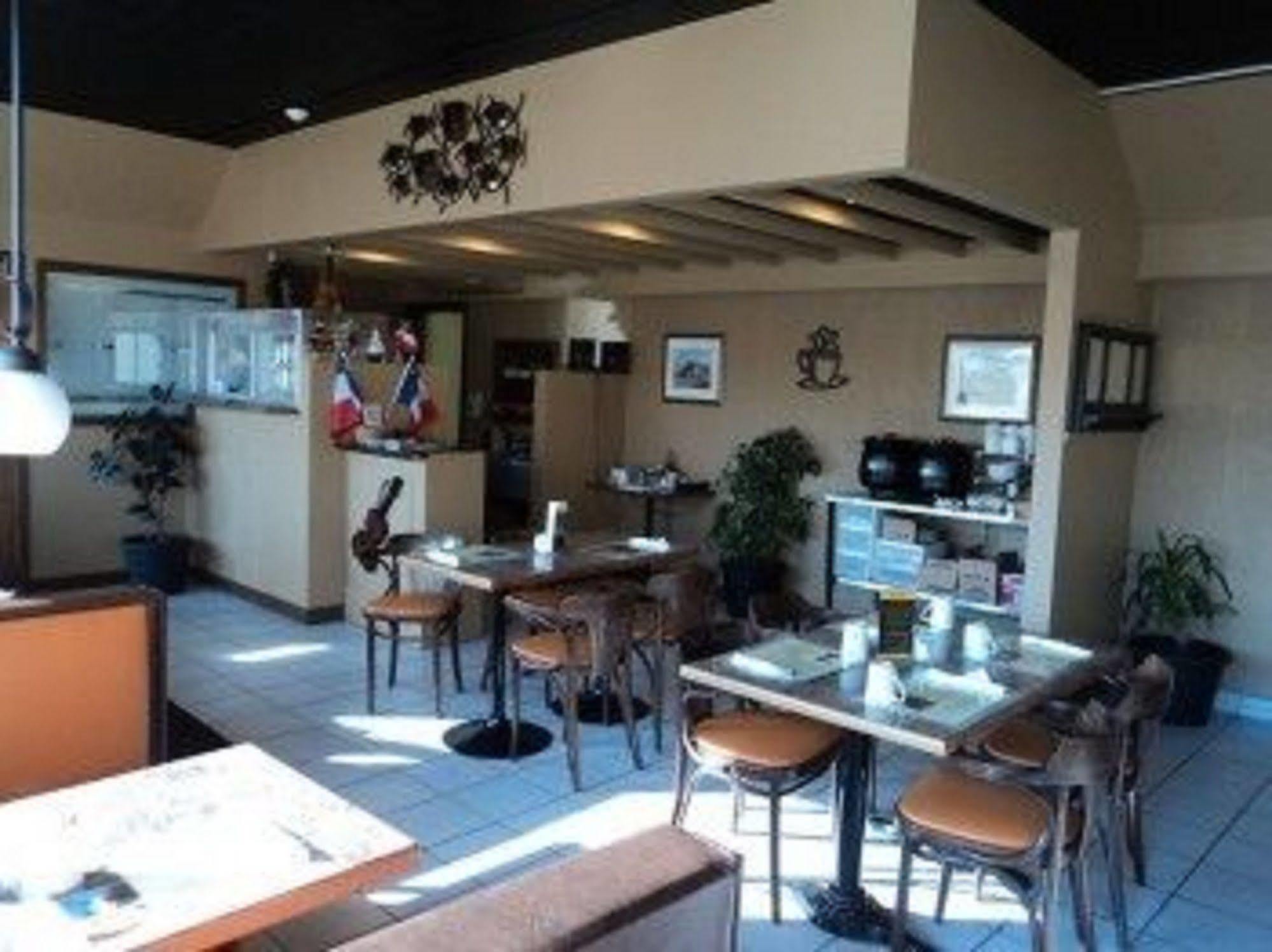 Stonehouse Motel And Restaurant Truro Zewnętrze zdjęcie